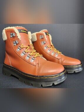 Dr. Martens Combs W FL Faux Fur Lined Boots Tan W8 EU39